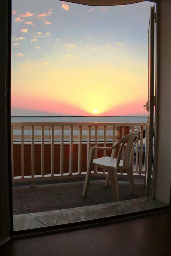 Apartamento Em Frente Ao Mar Кошта-Нова Екстер'єр фото